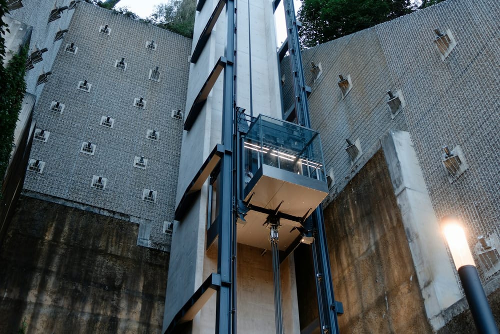 Optimizing Warehouse Operations with Industrial Elevators post image